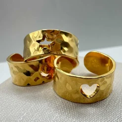 Bague martelée lune dorée