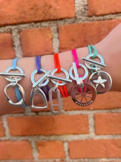 Bracelet attache étrier