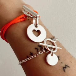 Bracelet chaîne fine médaille "Lou"