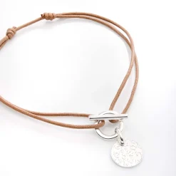 Collier attache médaille Léopard