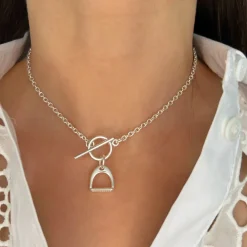 Collier chaîne fine Étrier "Lou"